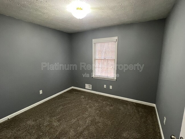 Building Photo - 158 Herring Rd