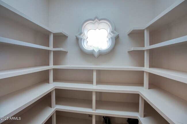 Building Photo - 10420 E Morning Vista Ln