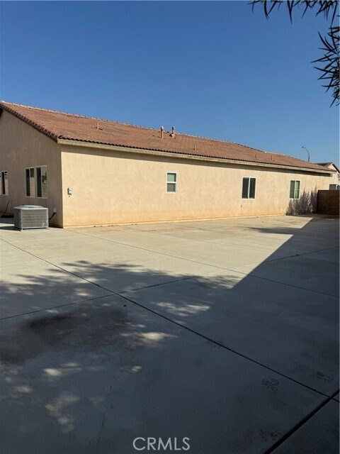 Building Photo - 6840 Sunsight Wy