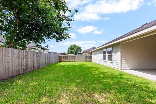 Building Photo - 731 Pickett Hill Ln