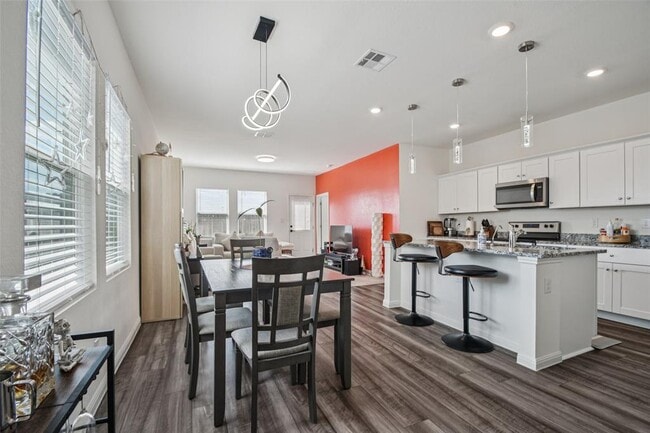 Building Photo - 409 Redfish Ln