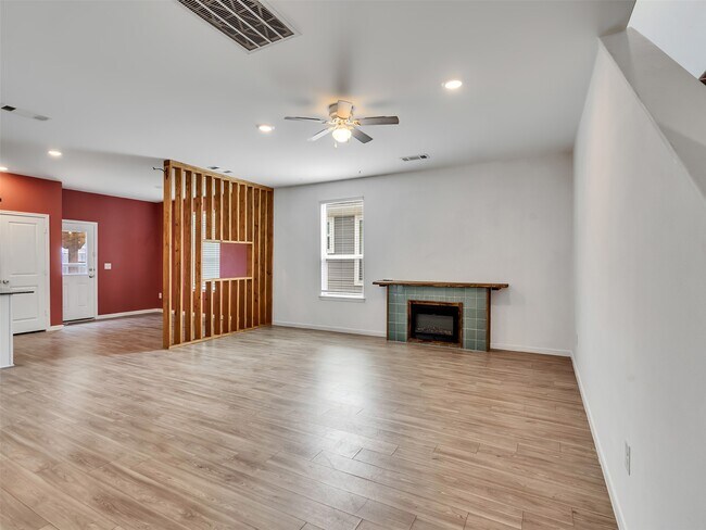 Building Photo - 23415 Simmental Rd