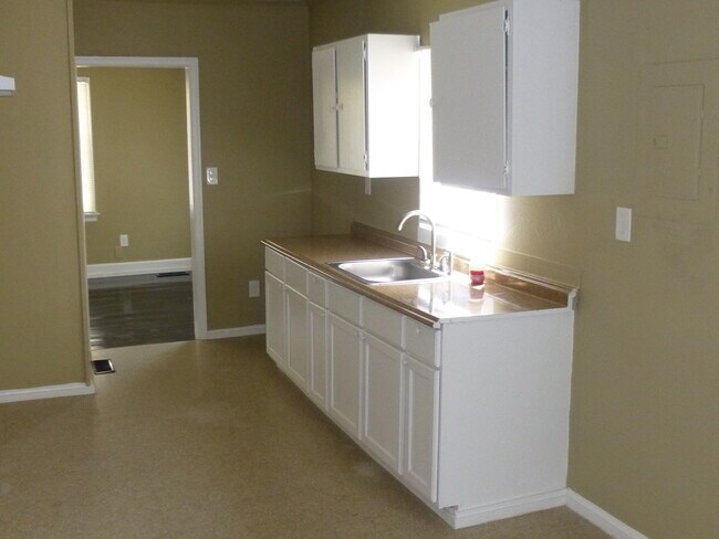Building Photo - COMING SOON!!