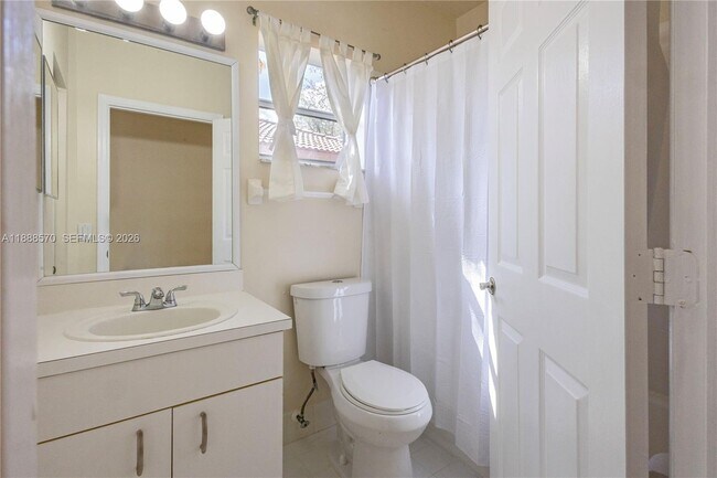 Building Photo - 16111 Emerald Cove Rd