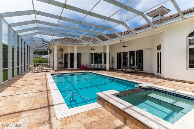 Building Photo - 601 S Barfield Dr