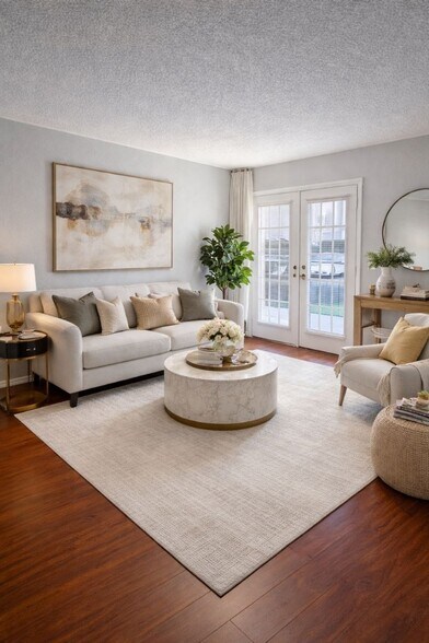 Building Photo - 2550 N Alafaya Trl