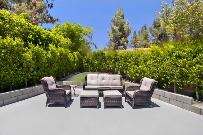 Backyard - 40605 Ventana Ct