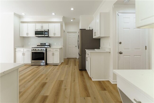 Building Photo - 3272 Pomarine Ln NW