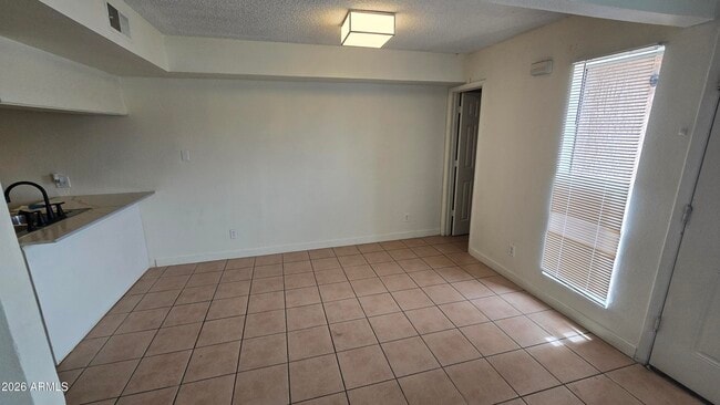 Building Photo - 1447 N 53rd Dr