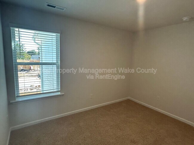 Building Photo - 8515 Beckett Chase Wy