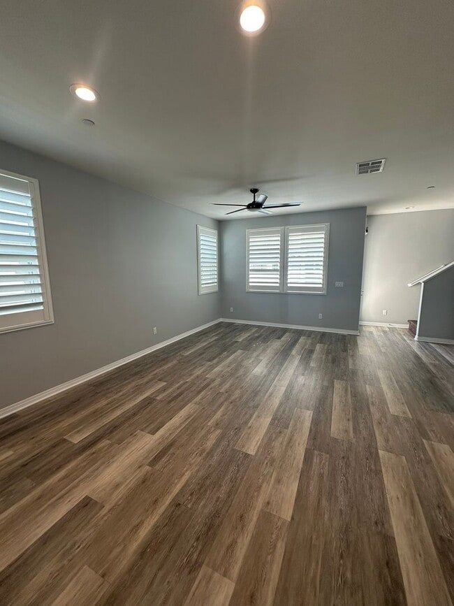 Building Photo - BAYSIDE LANDING - Available Now! 3-story t...