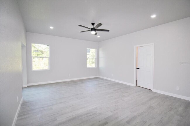 Building Photo - 4608 Cortez Blvd