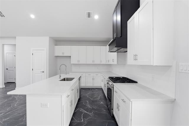 Building Photo - 544 Highview Ct