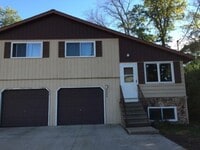 Building Photo - 2 Bedroom Duplex