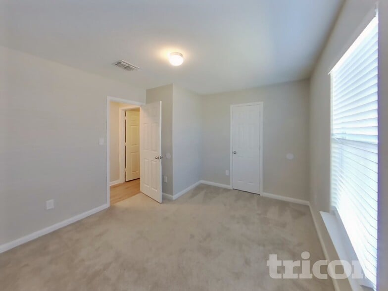 Building Photo - 5406 Chase Canyon