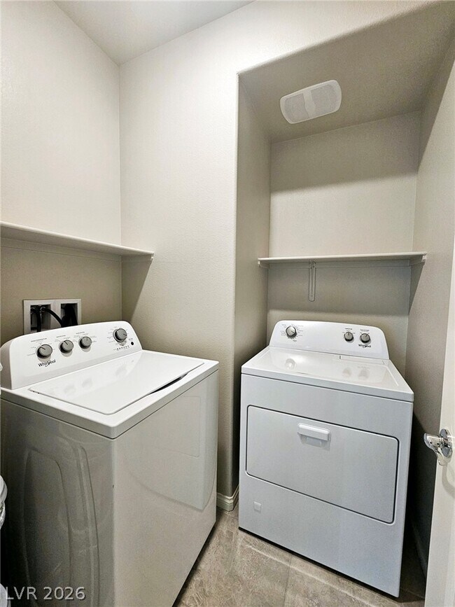 Building Photo - 5409 White Butterfly St