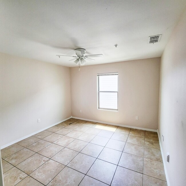 Building Photo - 2601 Lomas Del Sur Boulevard