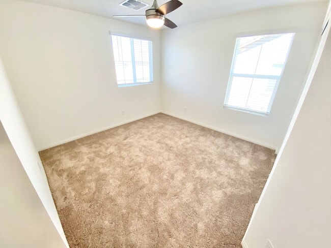 Building Photo - STUNNING BRAND NEW 3 BEDROOMS 2.5 BATHROOMS TWO STORY TOWNHOUSE WITH 2 CAR GARAGE