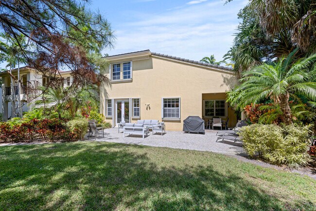 Building Photo - 1043 Vintner Blvd