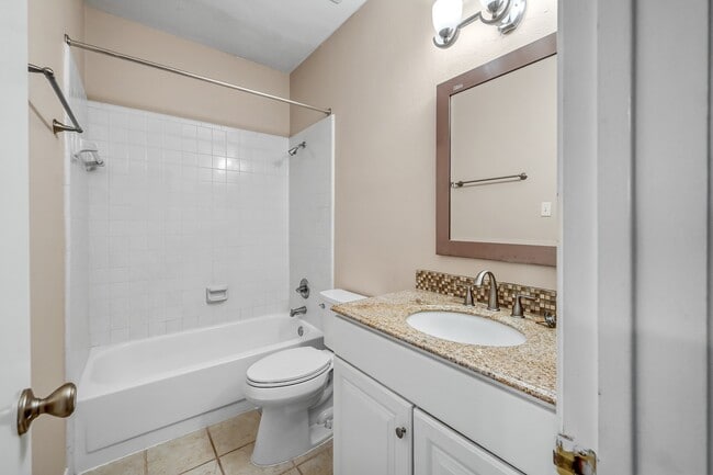 Building Photo - 3500 Tangle Brush Dr