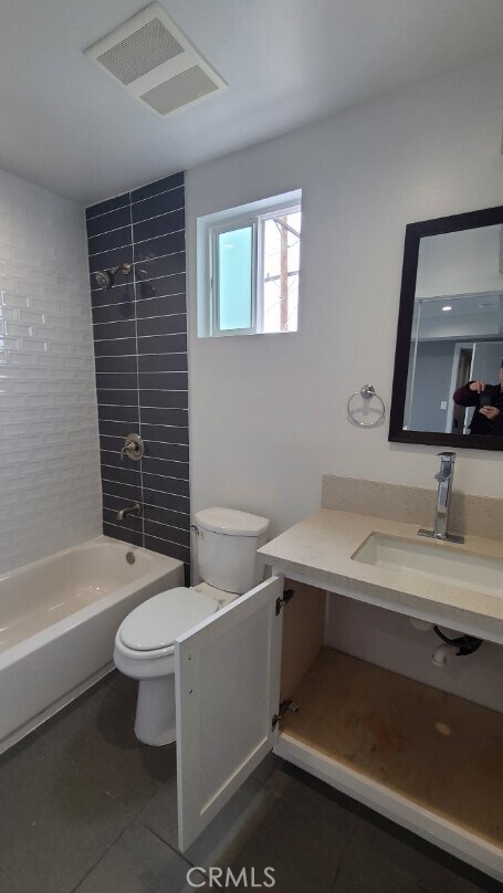 Building Photo - 839 E 32nd St