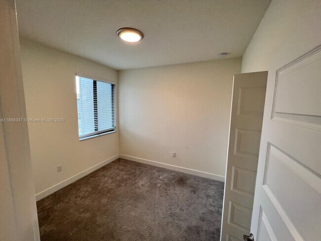 Building Photo - 8332 NW 51st Terrace