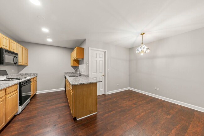 Building Photo - 120 Iliad Dr