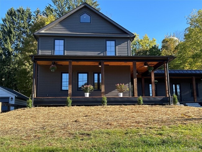 Primary Photo - 21 Highland St