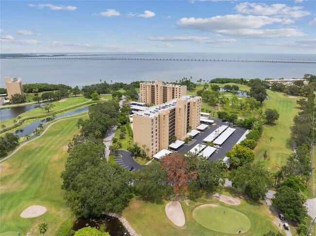 Building Photo - 2621 Cove Cay Dr