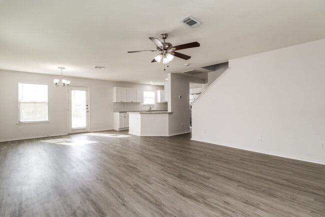 Building Photo - 20735 Desert Shadows Ln