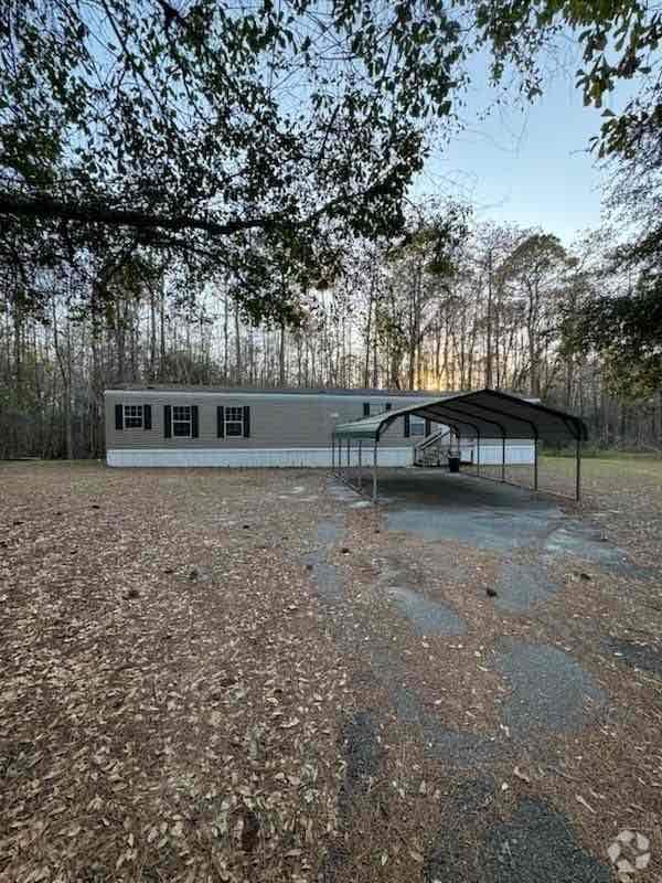 Building Photo - 790 Live Oak Church Rd