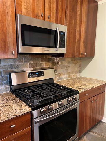 Building Photo - 3883 Turtle Creek Blvd