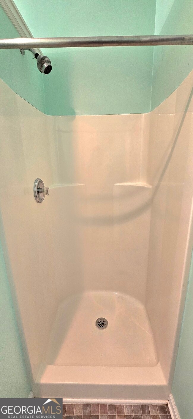 Building Photo - 45 Chemin Pl