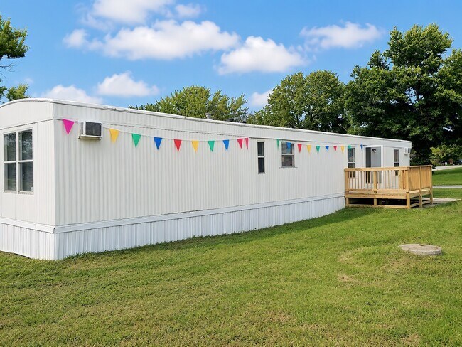 Building Photo - 200 N 28th St