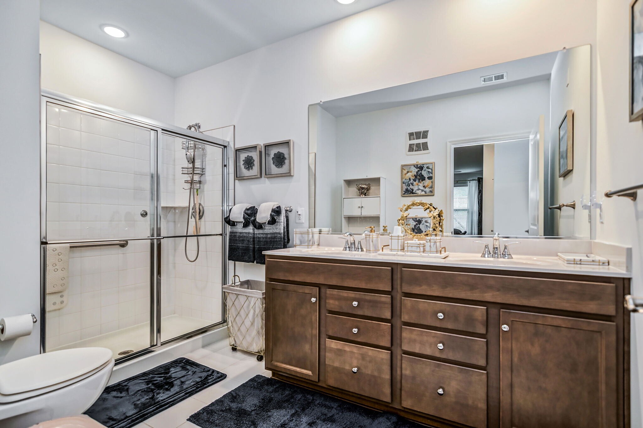 2nd Primary Full Bath - 13950 Englefield Dr