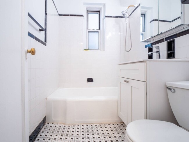 Building Photo - 63-89 Saunders St