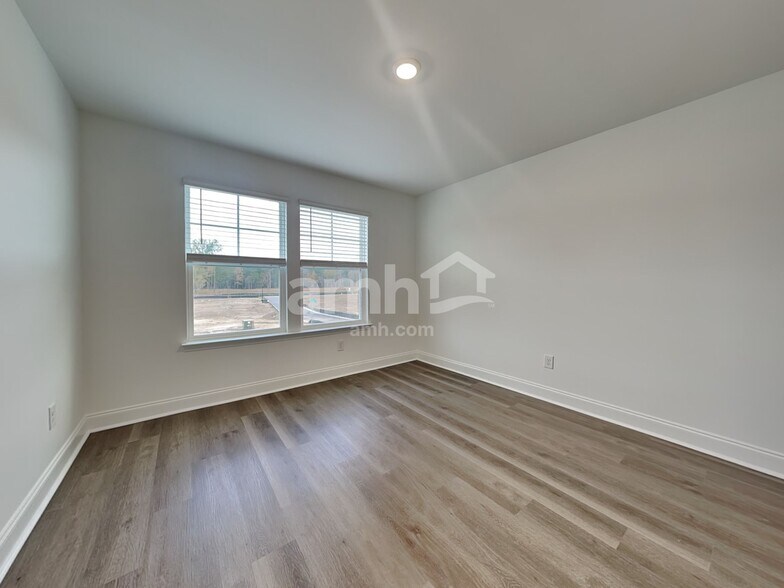 Building Photo - 168 Portside Pk Dr