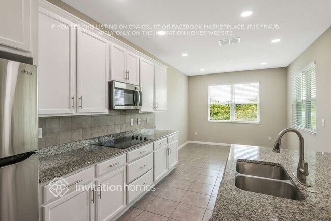 Building Photo - 10538 Medford Lakes Dr