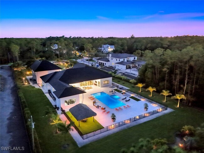 Building Photo - 6677 Hunters Rd