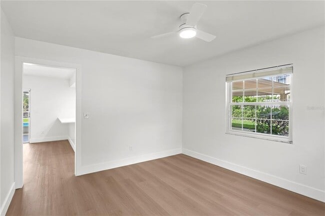 Building Photo - 5108 W San Jose St