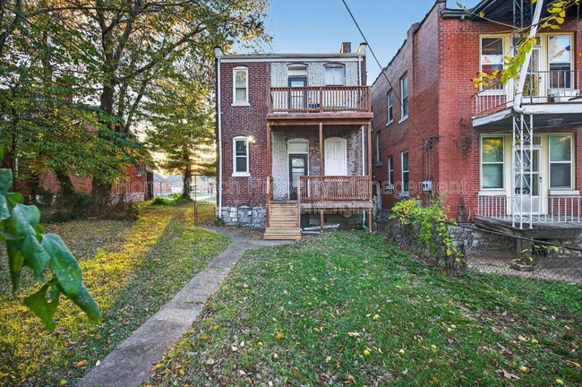 Building Photo - 8606 Church Dr