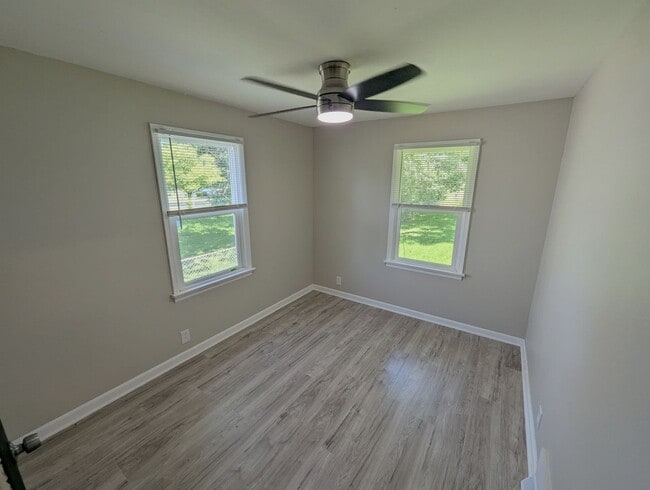 Building Photo - Bellefontaine Bliss