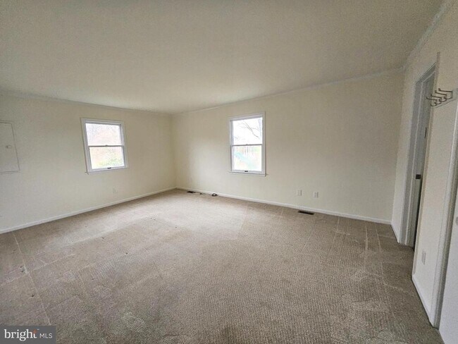 Building Photo - 873 Skeeter Neck Rd