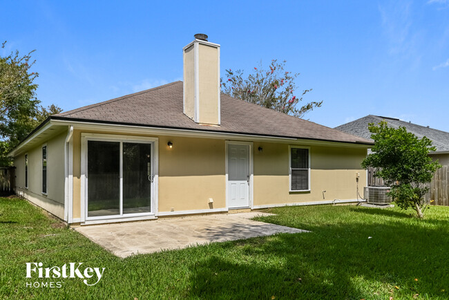 Building Photo - 4576 Antler Hill Dr E