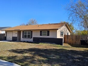 Building Photo - Single Family Home in San Antonio