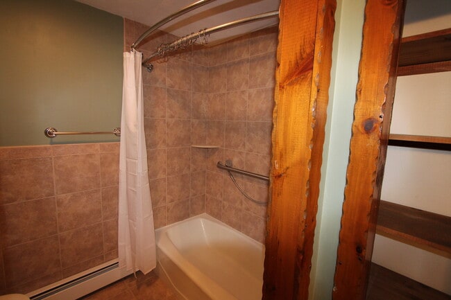Shower - 45 Allens Ln