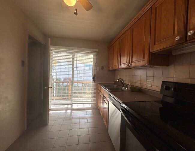 Building Photo - 1268 Nectar Dr