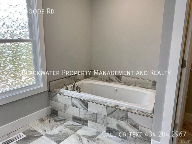 Building Photo - 4946 Goode Rd