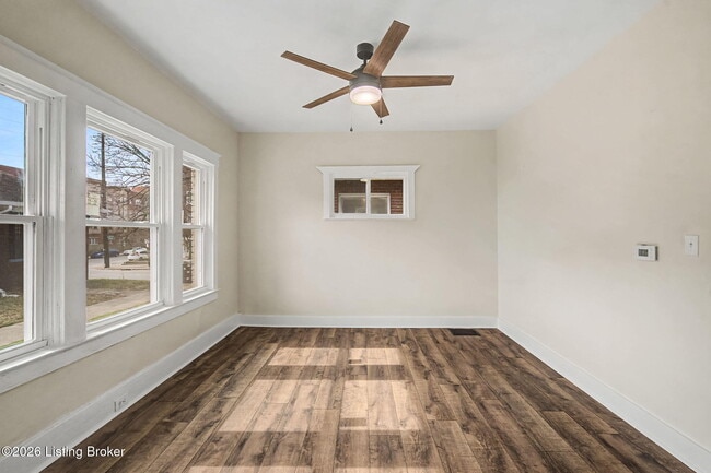 Building Photo - 3 Eutropia Ct