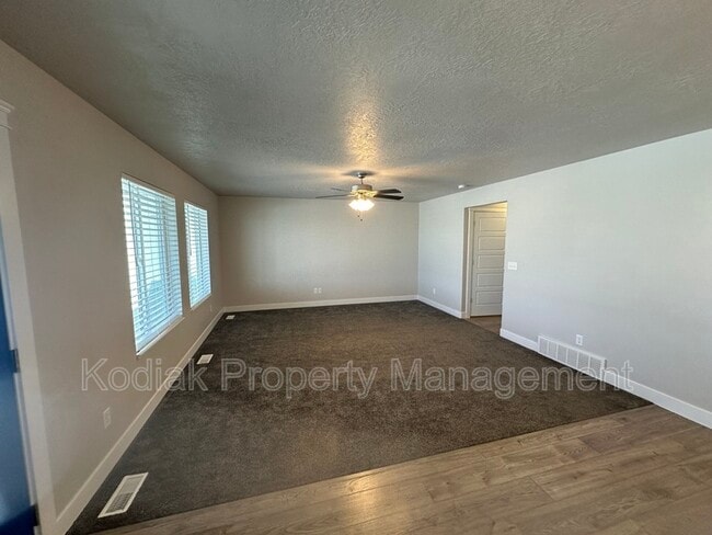 Building Photo - 2134 W 2855 S